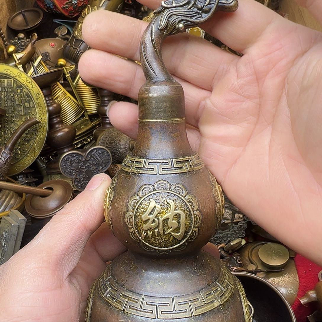 精品铜器，精美文玩