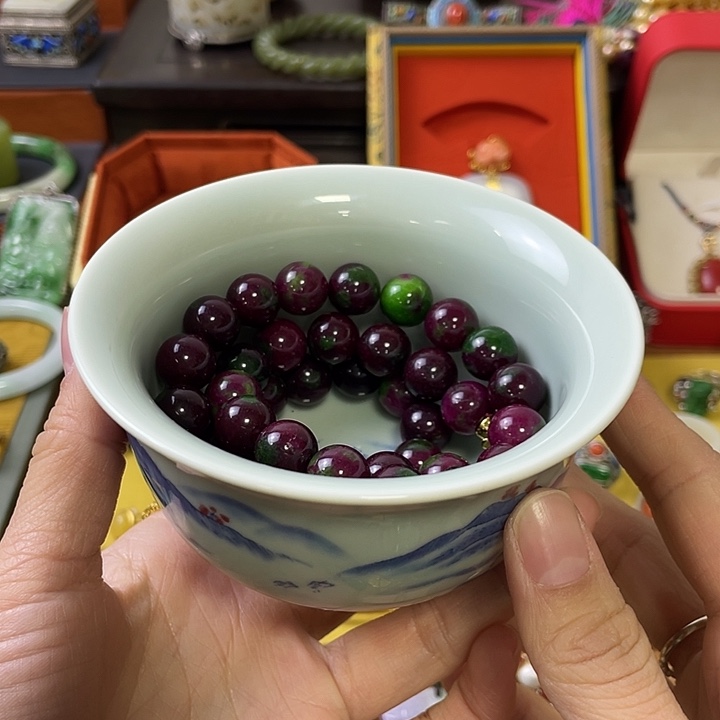 婉***婉杯精美雕刻物件物件