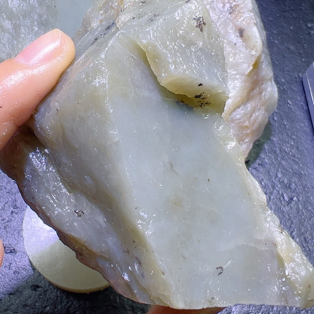 和田玉未镶嵌珠宝半成品