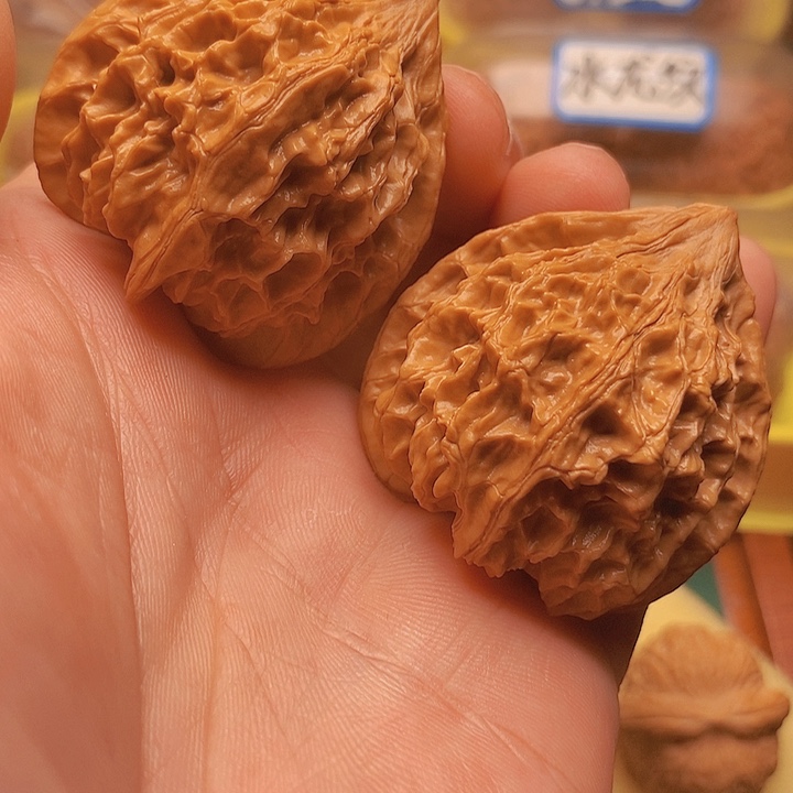 文玩核桃把件43全品蜡皮皇家灯笼