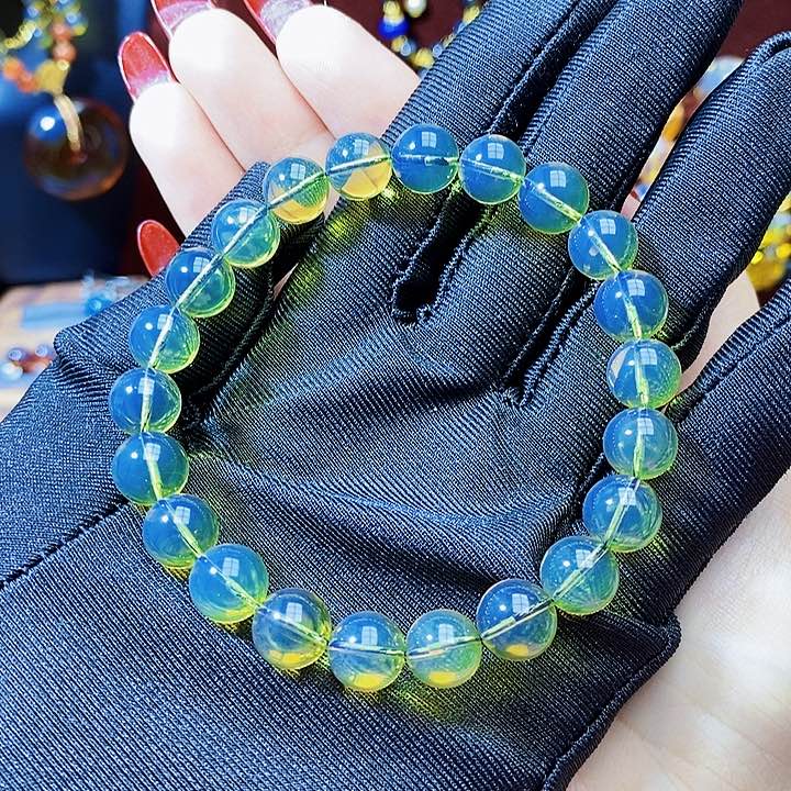 蓝珀珠宝奇石未镶嵌蓝珀异色珀毕业蓝9.3mm净水