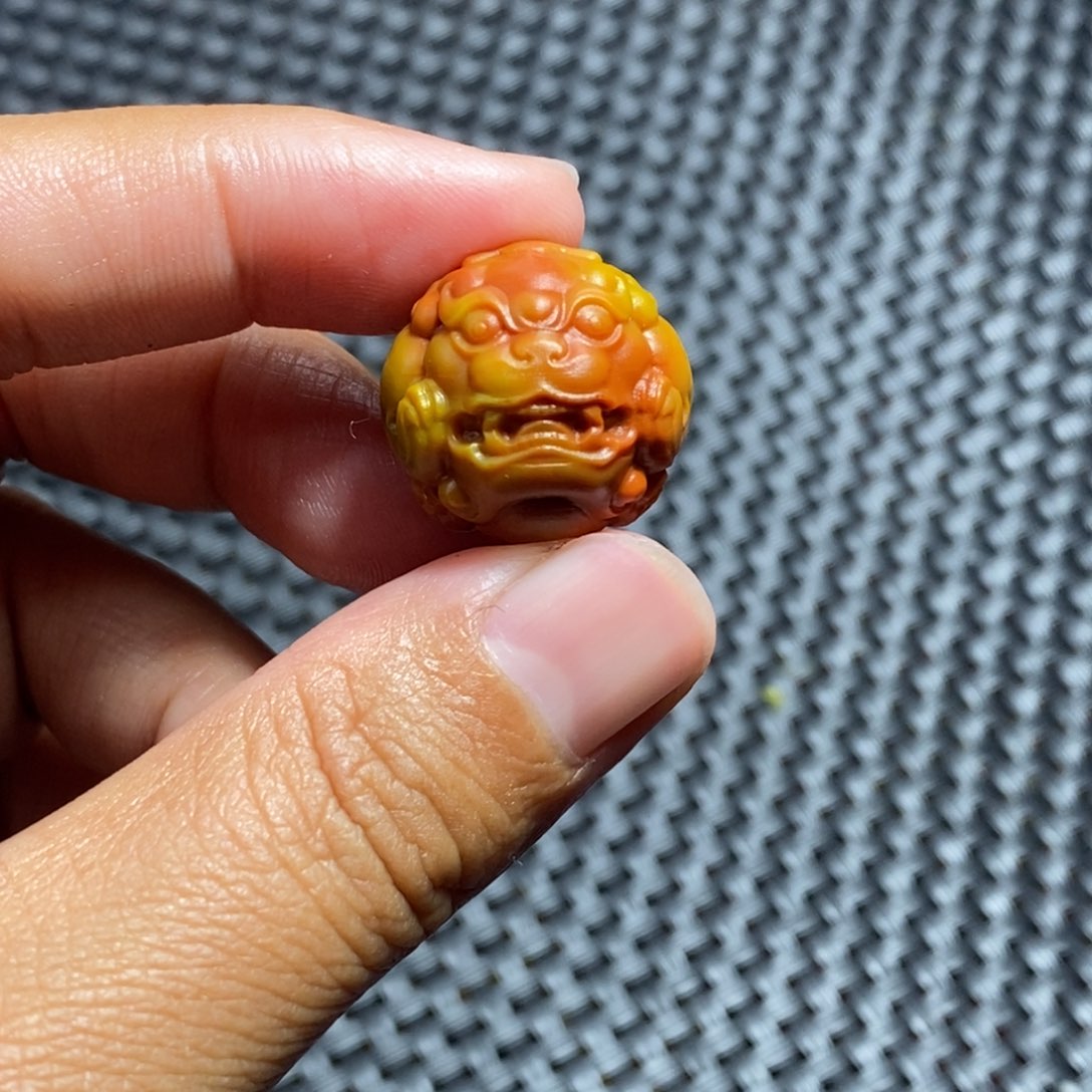 玛瑙/玉髓战国红未镶嵌云**轻