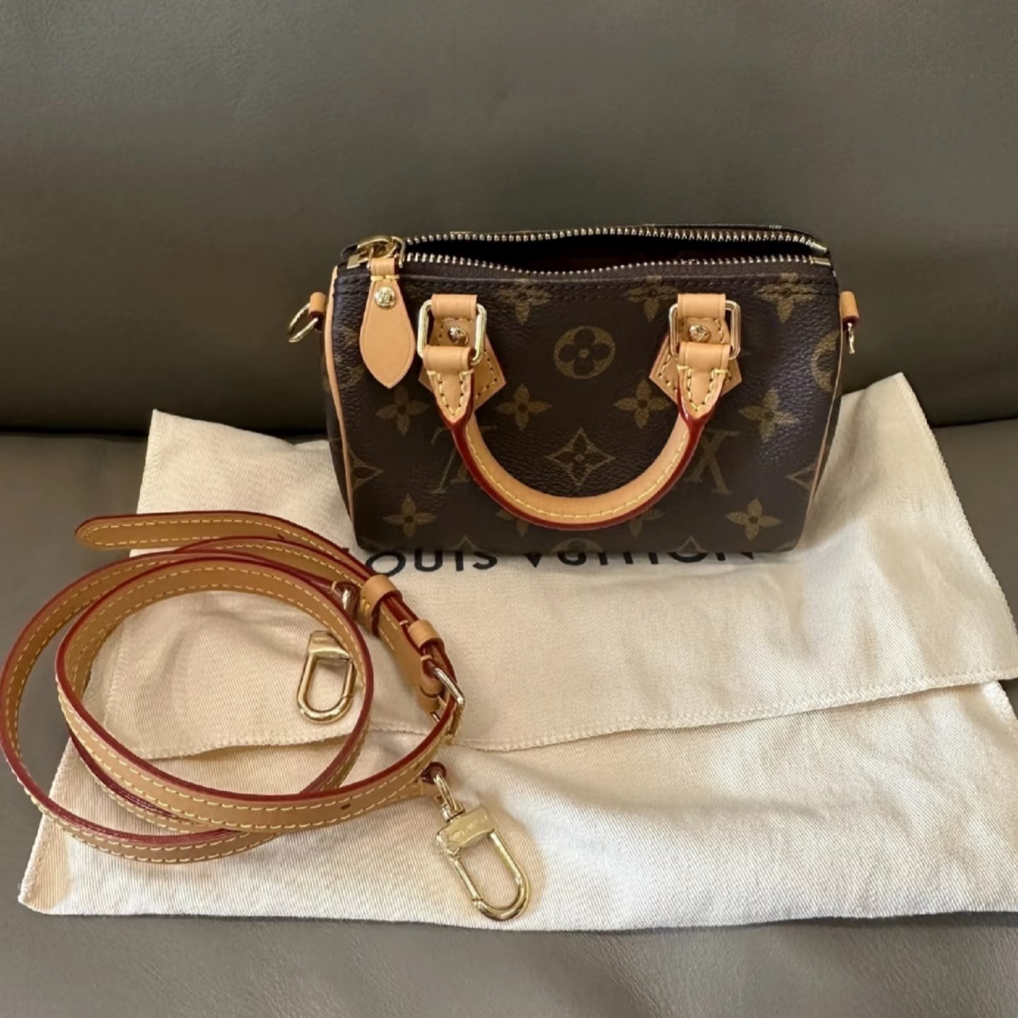 99新 LouisVuitton/路易威登 speedy nano老花单肩包芯片款/69516