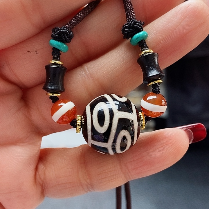 玛瑙/玉髓颈饰合金