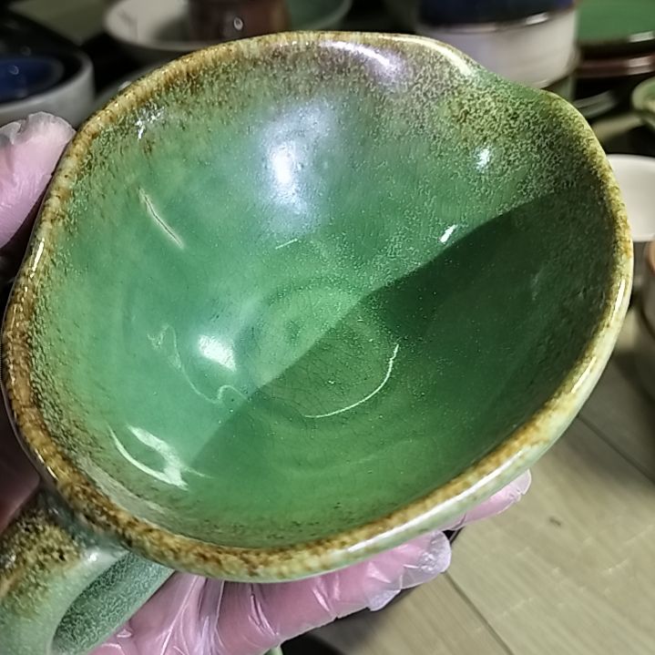 盘瓷片陶瓷杯盘壶碗都有