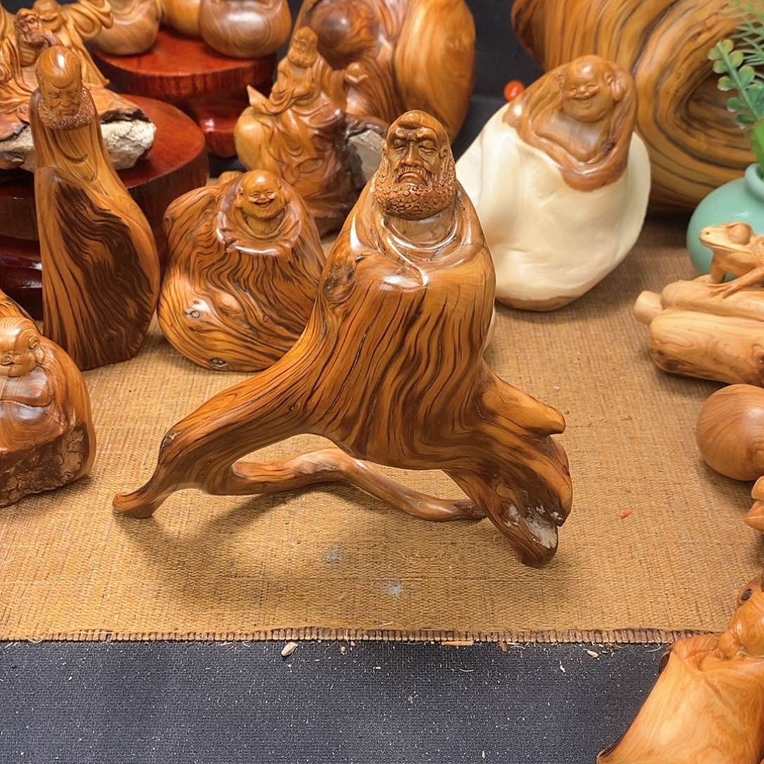 柏木（崖柏）一物一图