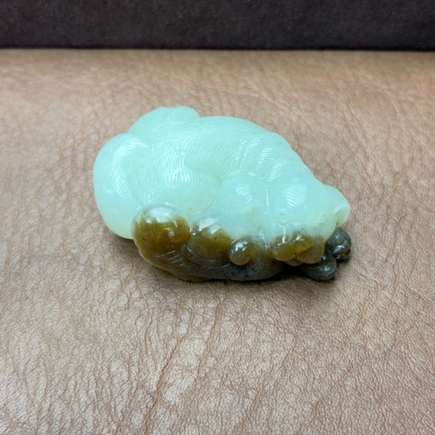 新疆和田玉糖白狗生肖旺财挂件手工雕刻男士送礼精雕