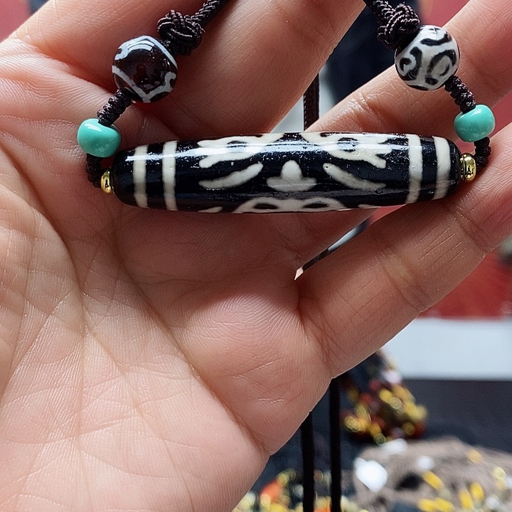 玛瑙/玉髓颈饰合金