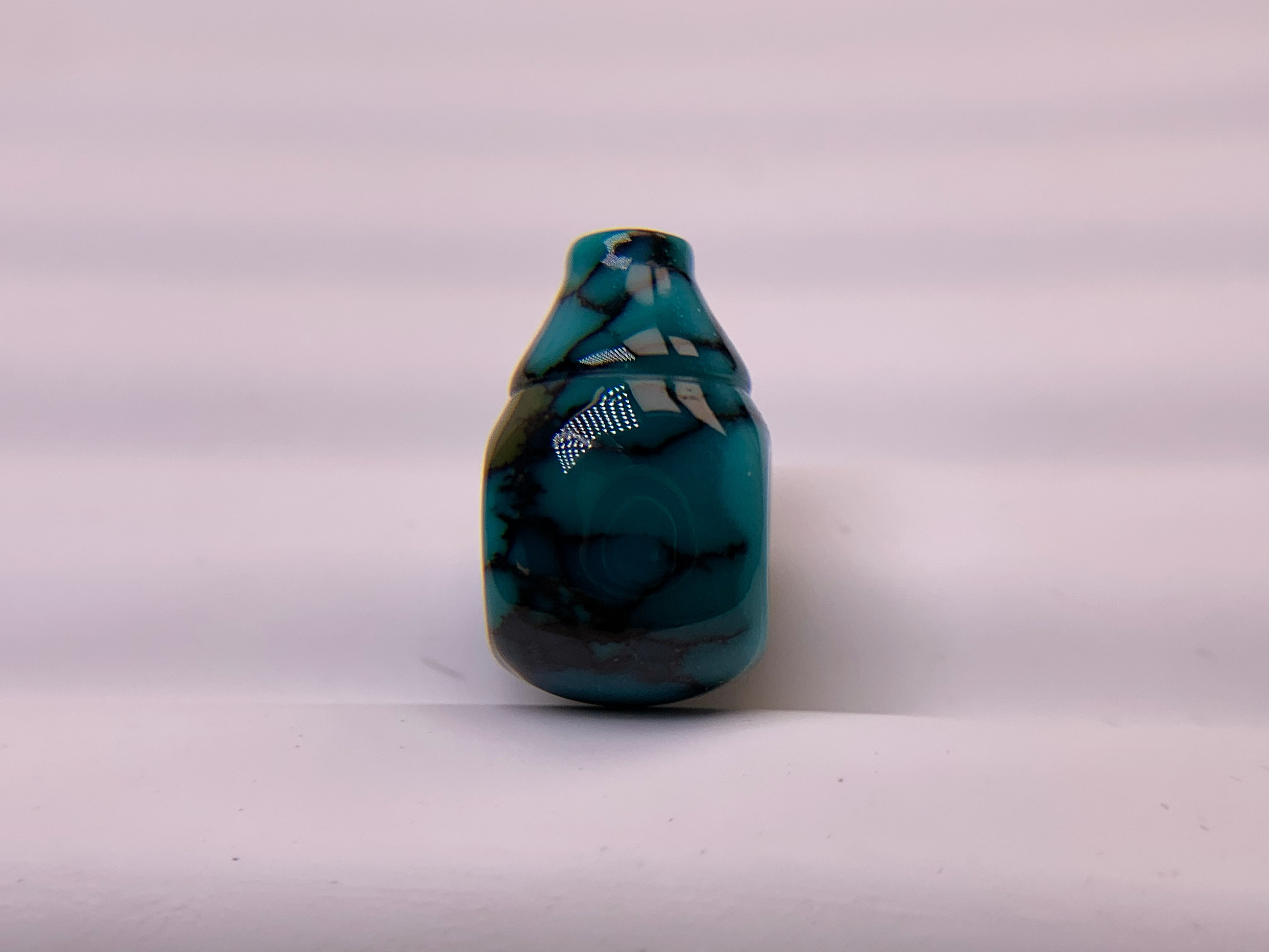 原矿绿松石三彩三通（尺寸14.1×8.6×8.8重1.6克）