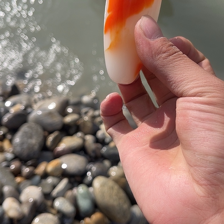 未镶嵌和田玉（糖玉）挂件