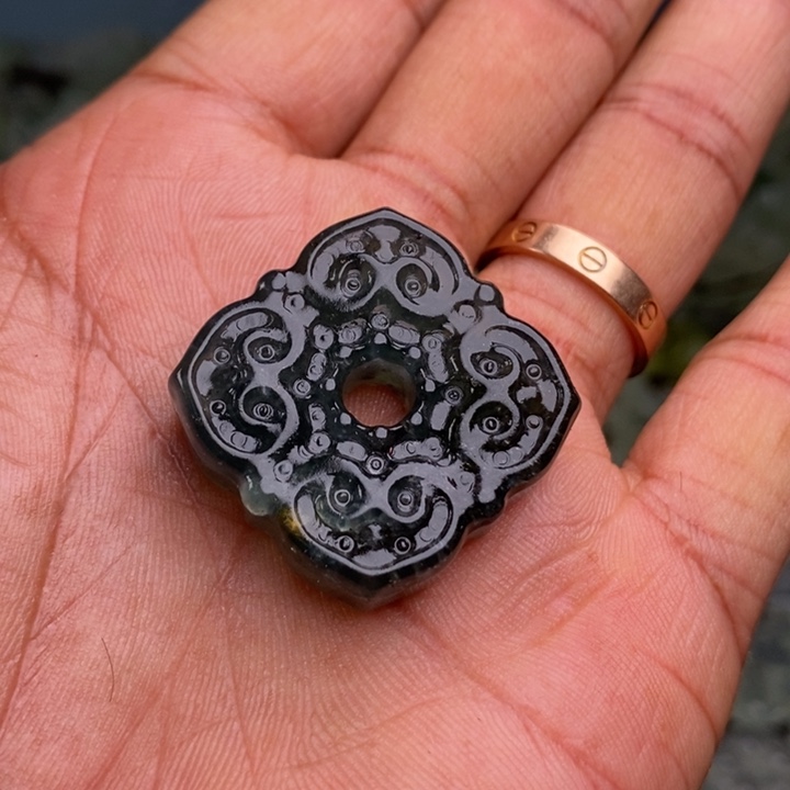 蛇纹石玉合金颈饰47