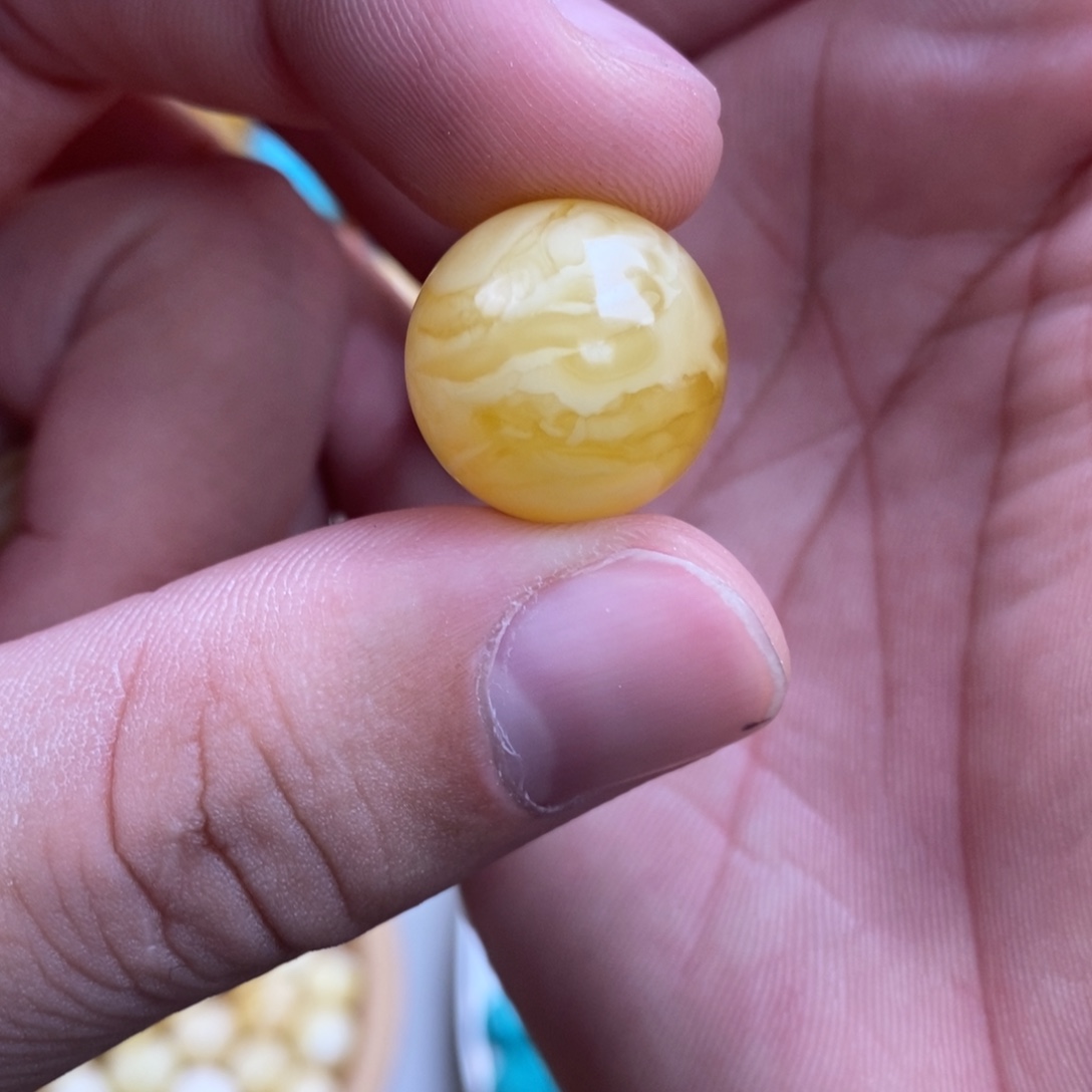 ****蜜蜡未镶嵌裸石配饰