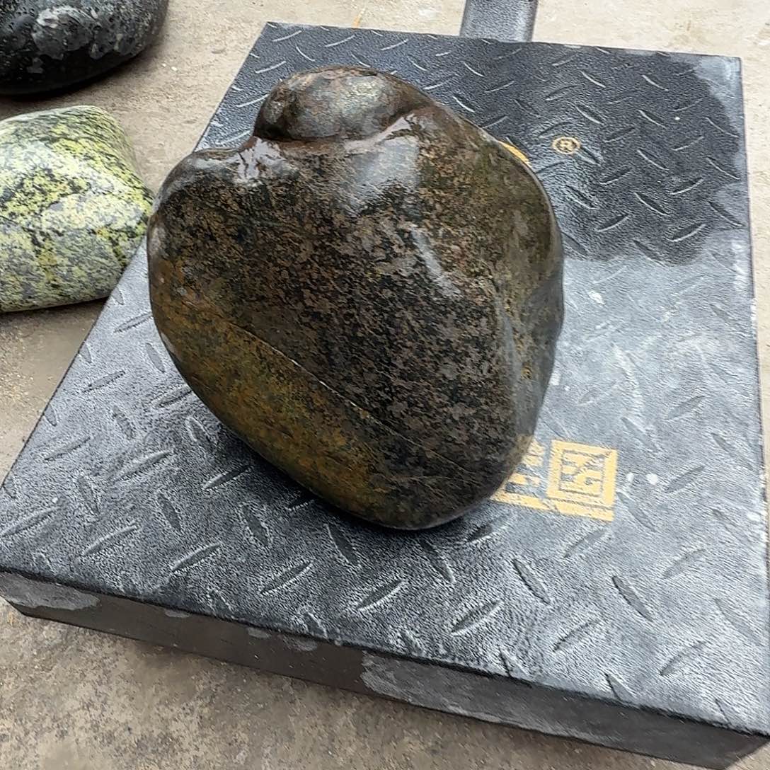 萧***宇蛇纹石玉未镶嵌藏玉药王石茶壶