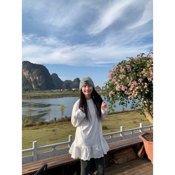 ONNI蕾丝花边长袖韩系t恤秋冬2025百搭显瘦打底衫内搭上衣#90620