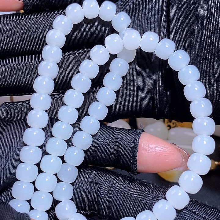 和田玉套链未镶嵌整***去