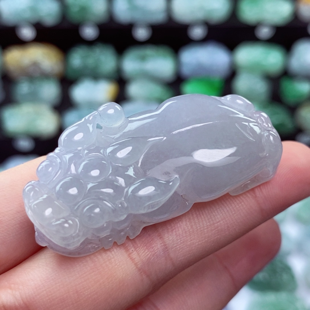 翡翠颈饰未镶嵌天然