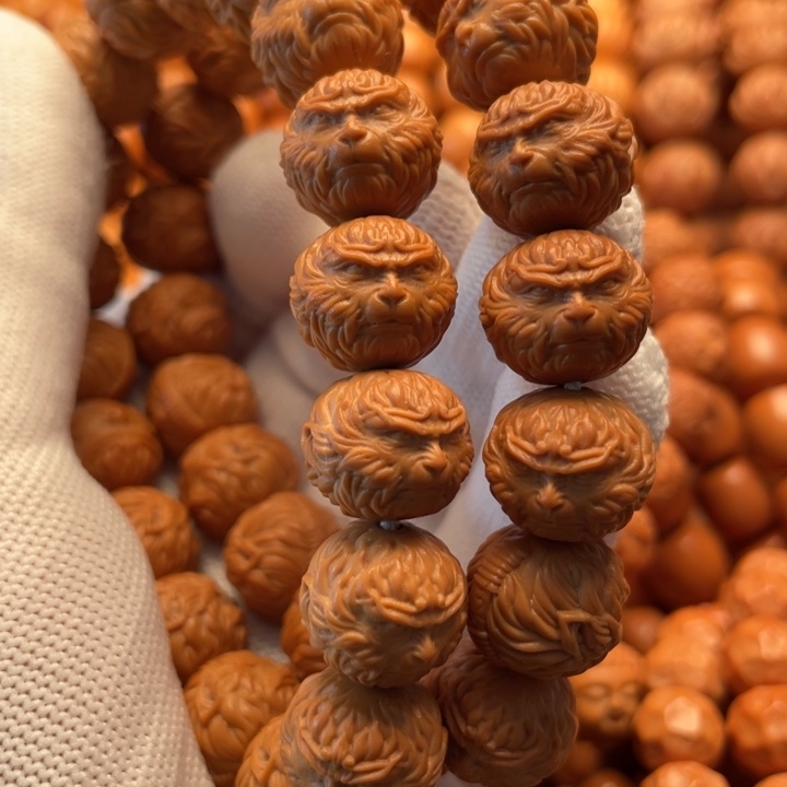 猴头核桃吊坠风**刀斗战胜佛