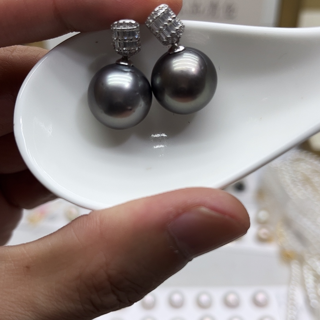 海水珍珠未镶嵌耳饰
