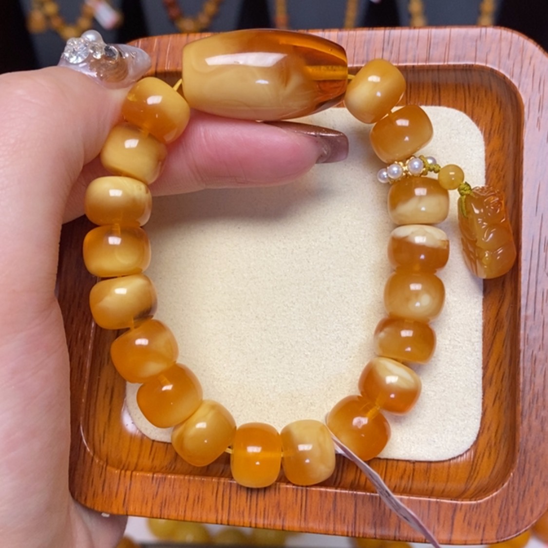 【闪购商品】蜜蜡手链未镶嵌手串