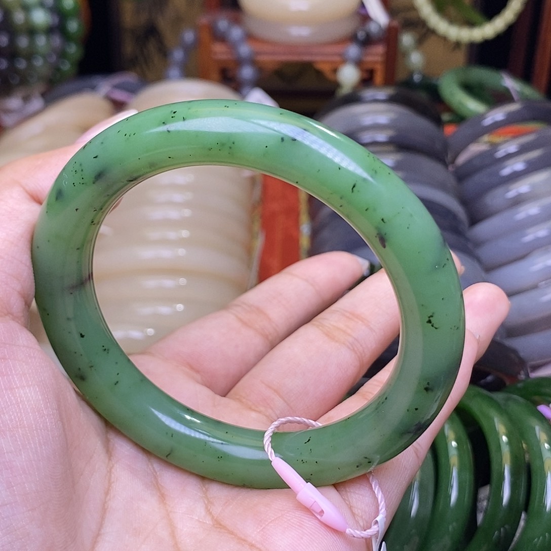 和田玉未镶嵌毕业碧玉乌兰海果绿圆条58