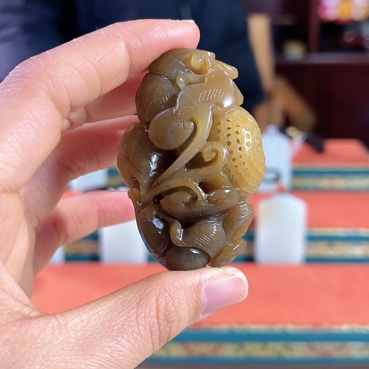 和田玉吊坠未镶嵌