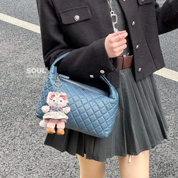 95新 Chanel/香奈儿 蓝银 羊皮 菱格纹hobo饭盒包/613133992