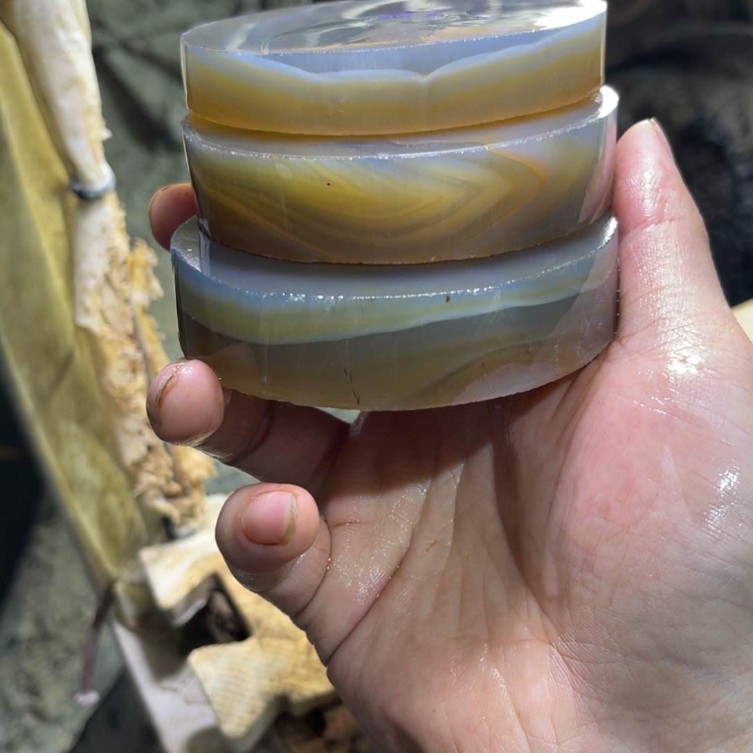 好***见定制玛瑙手镯工费