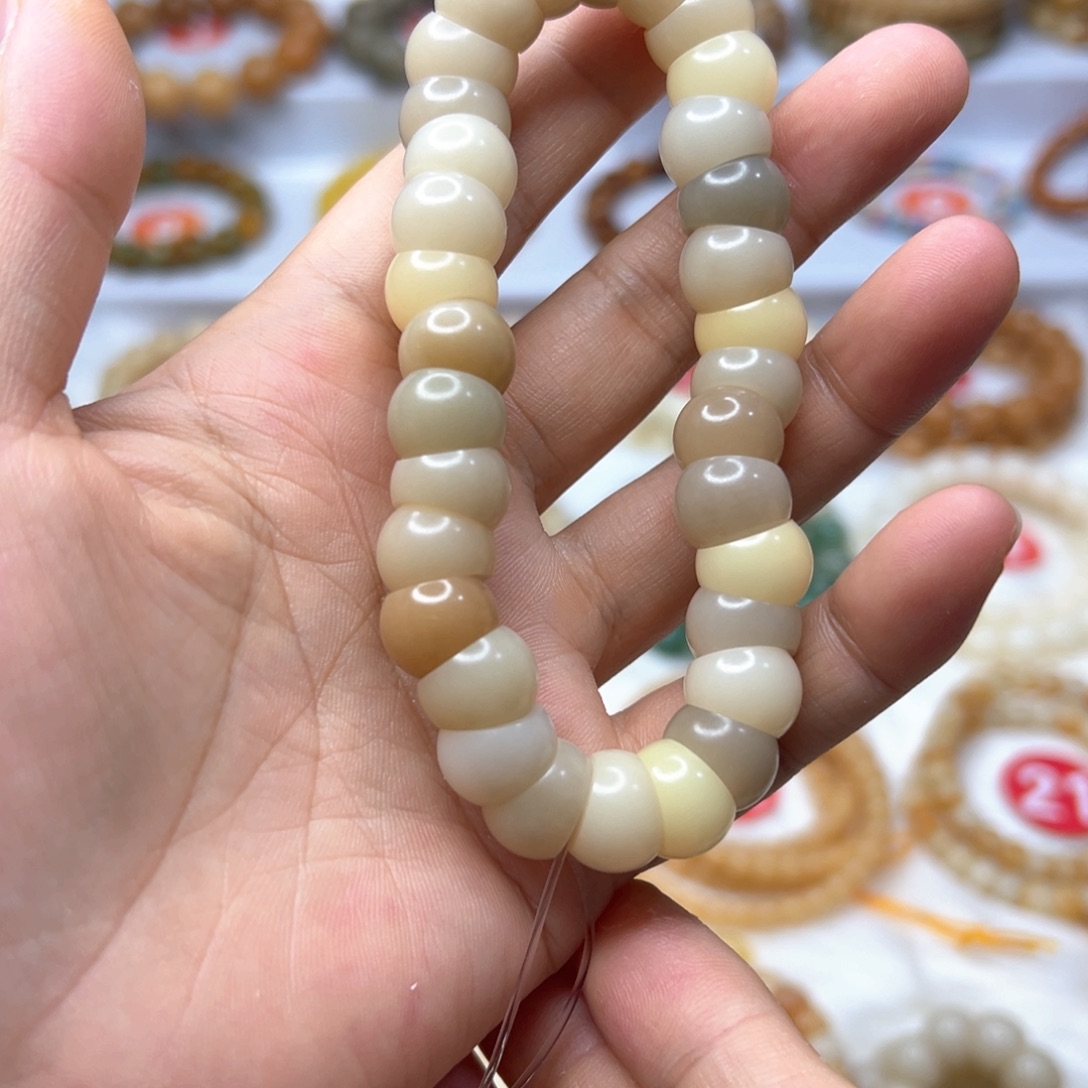 歌***撅菩提根/象牙果手串