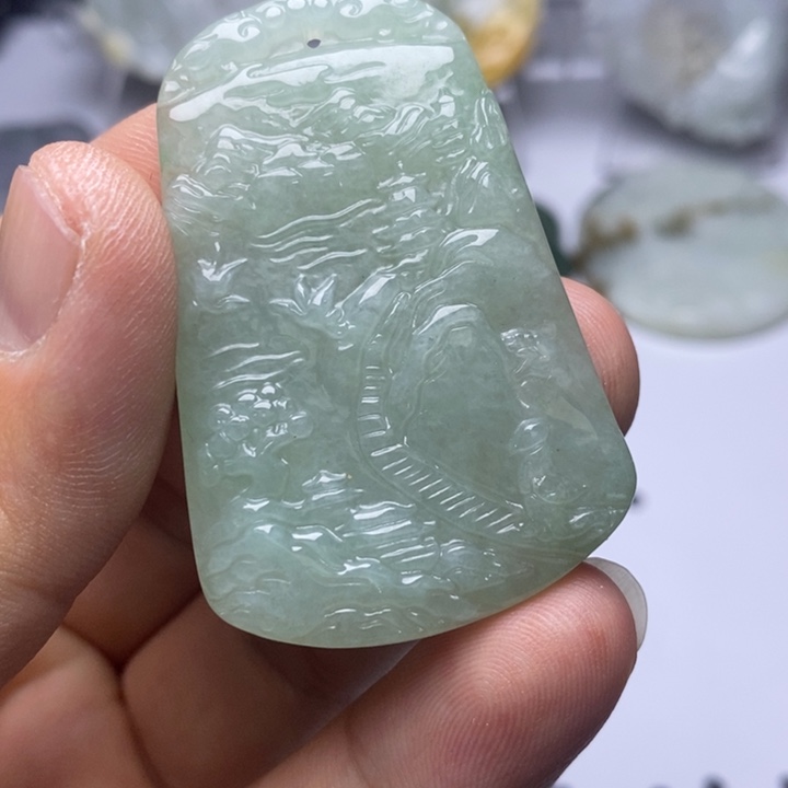 翡翠未镶嵌颈饰翡翠