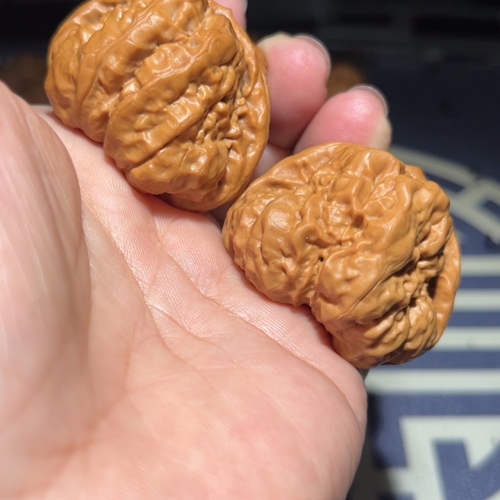 文玩核桃吊坠蛤蟆