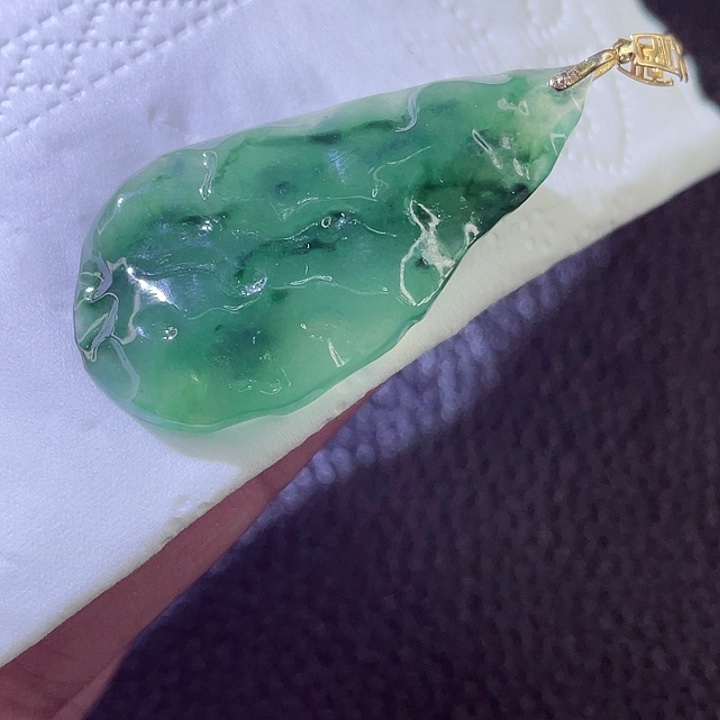 颈饰18K金镶嵌翡翠翡翠