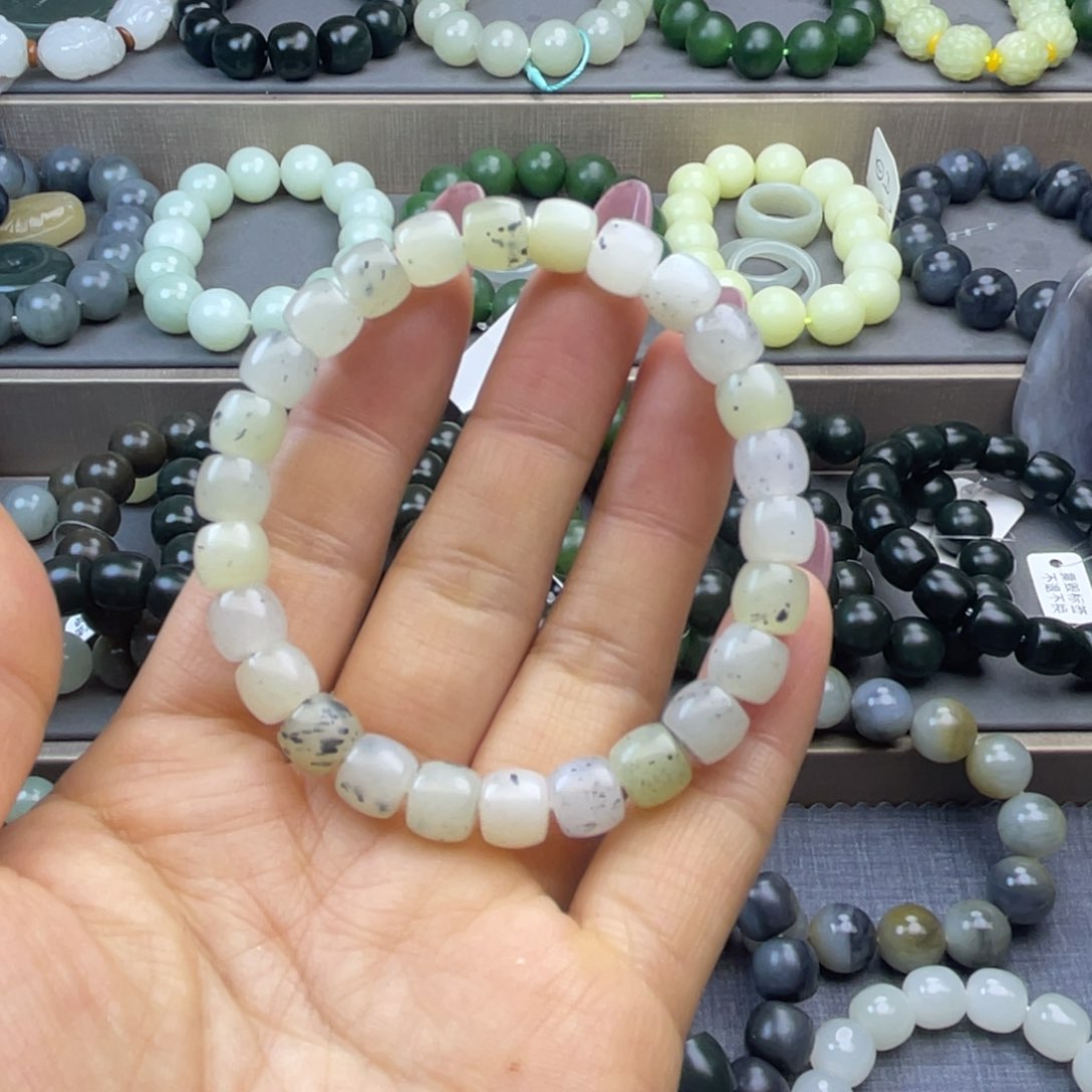 和田玉手链未镶嵌