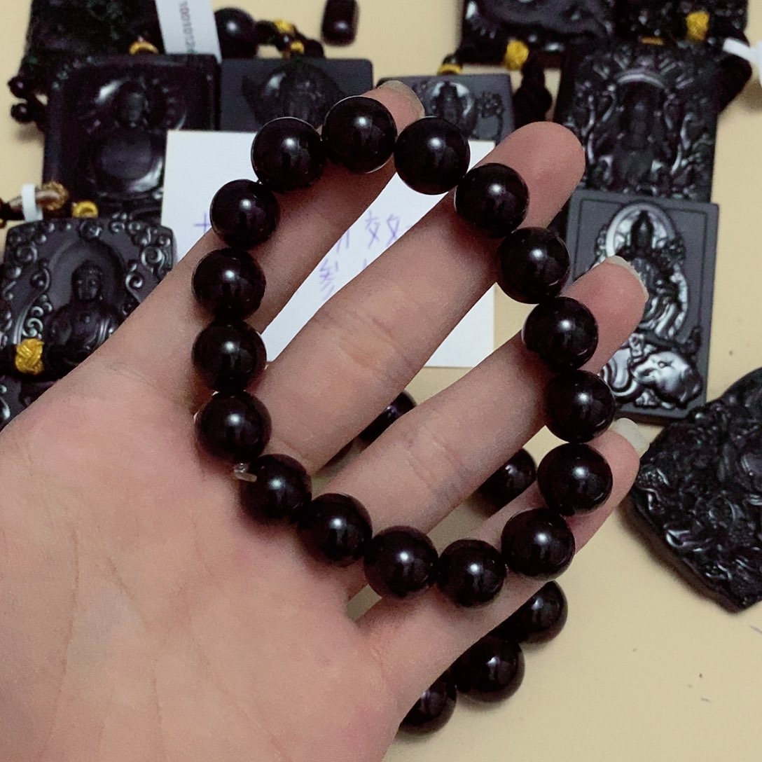 翡翠颈饰未镶嵌翡翠卡12