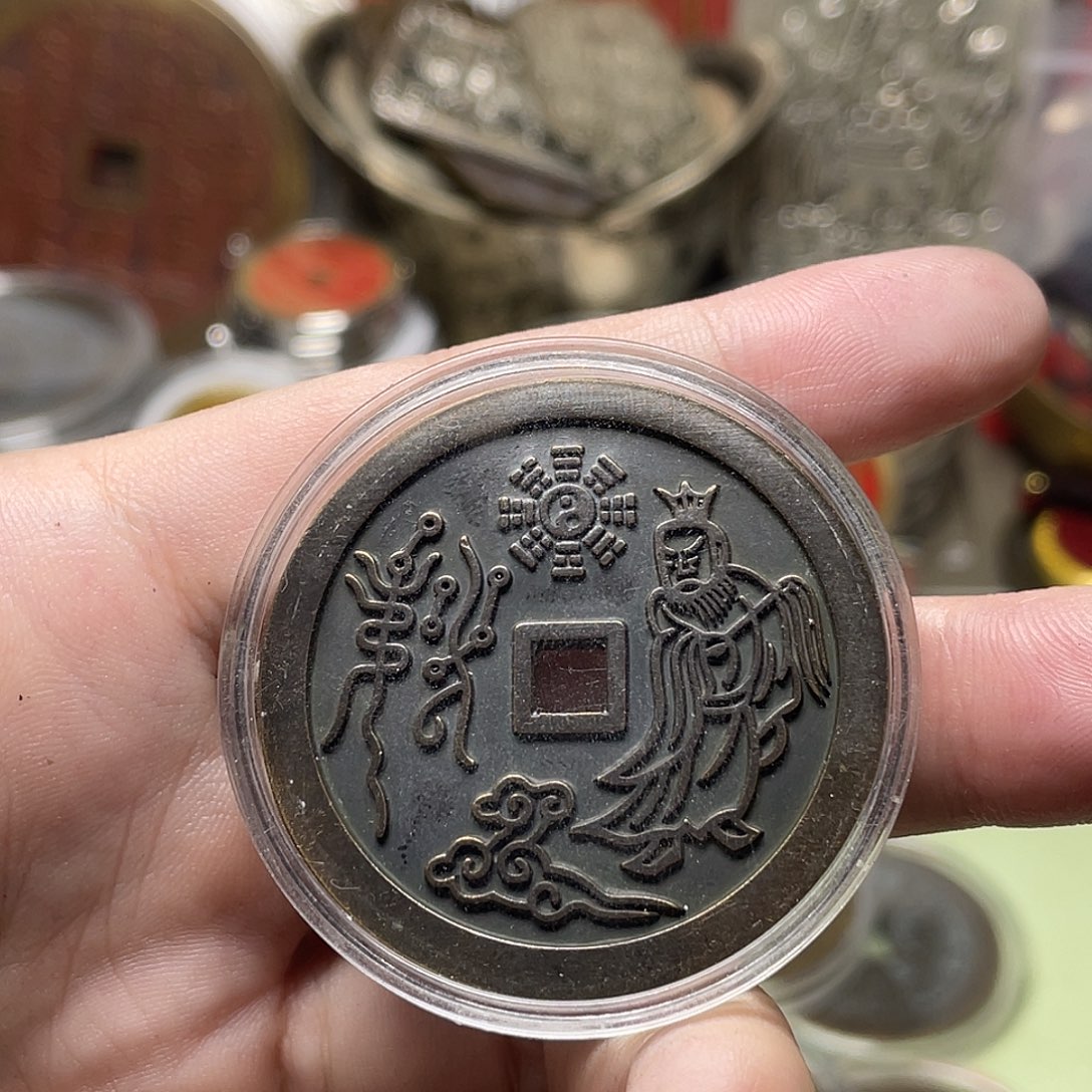 爻***爻铜一物一拍，现场下单