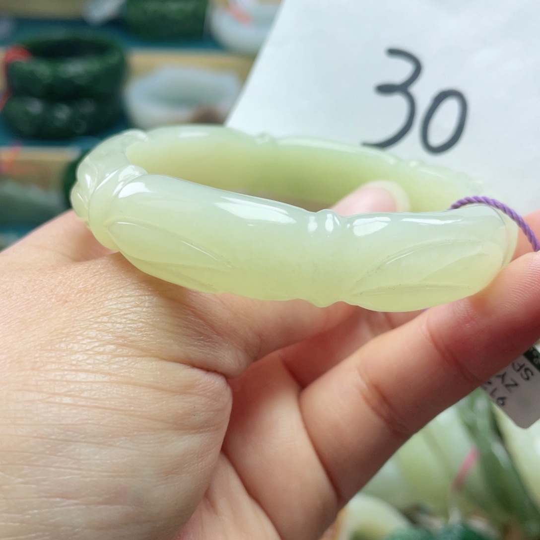 未镶嵌手镯和田玉圈口55