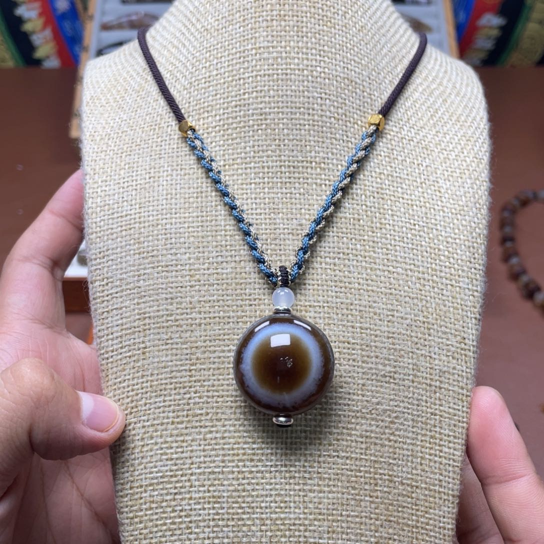 玛瑙/玉髓吊坠未镶嵌