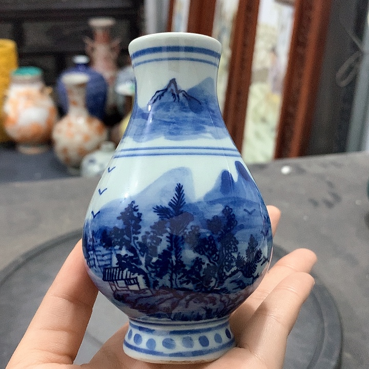 摆件陶新款青花陶瓷摆件。