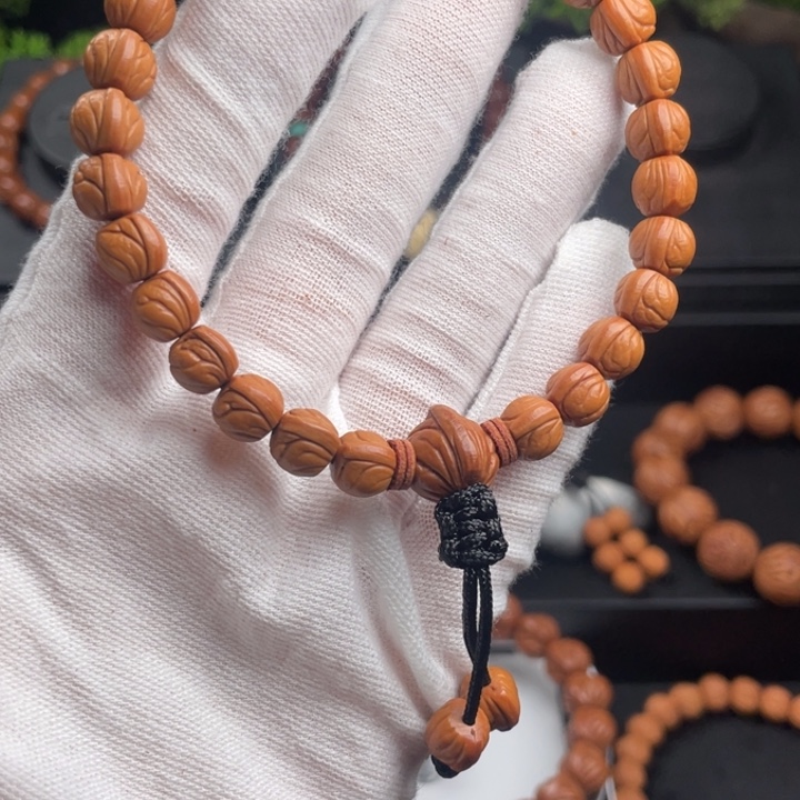 水***肉桃核吊坠精品手持