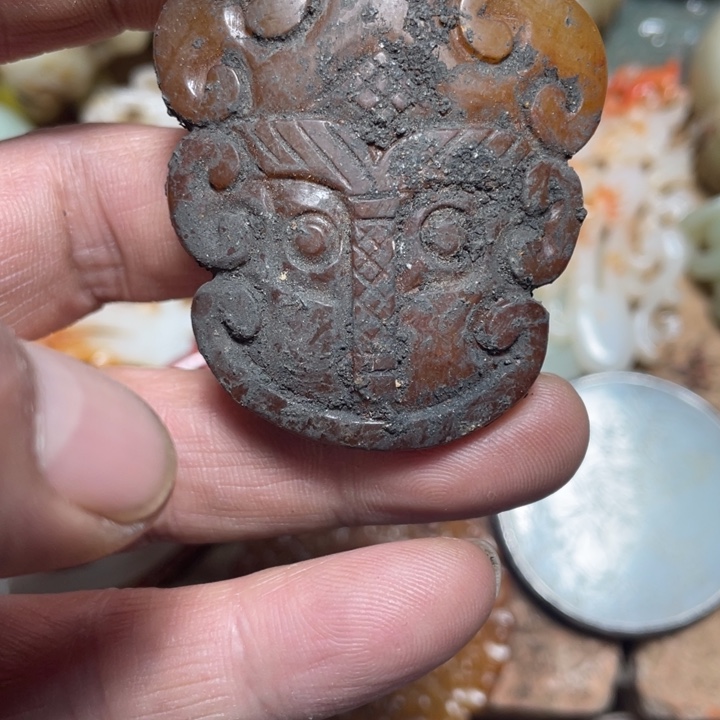 和田玉（糖玉）未镶嵌颈饰