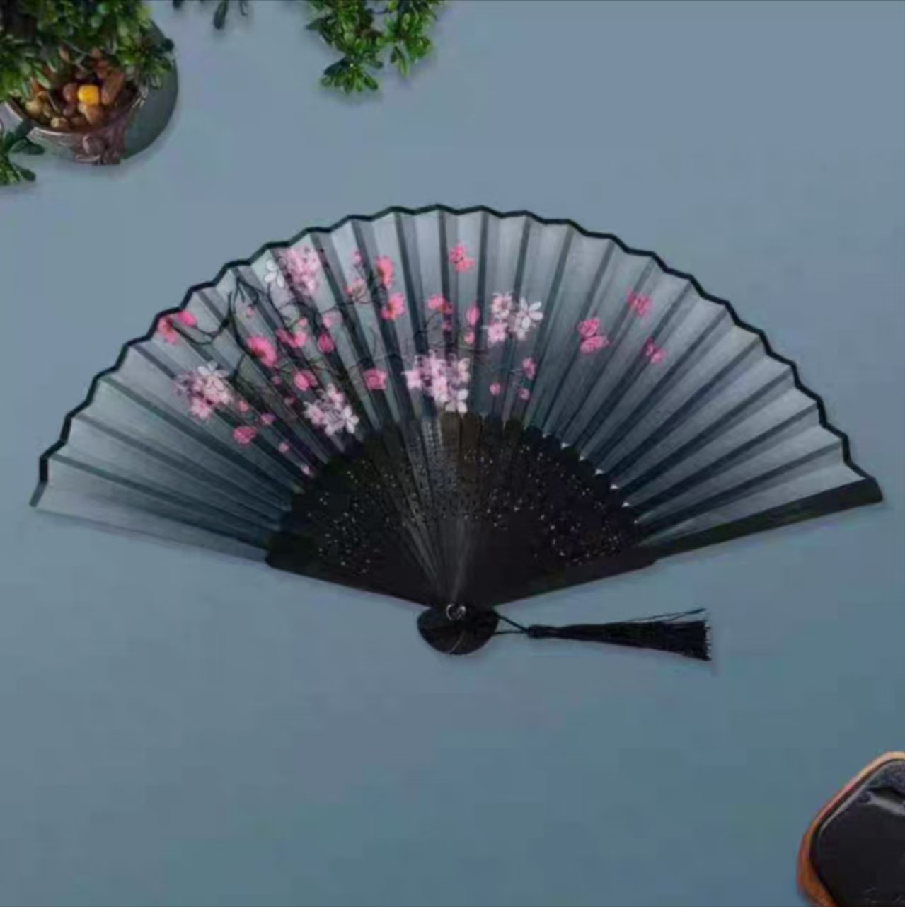 （新款）黑底梅花折扇 扇子折扇古风古典古装夏季复古流