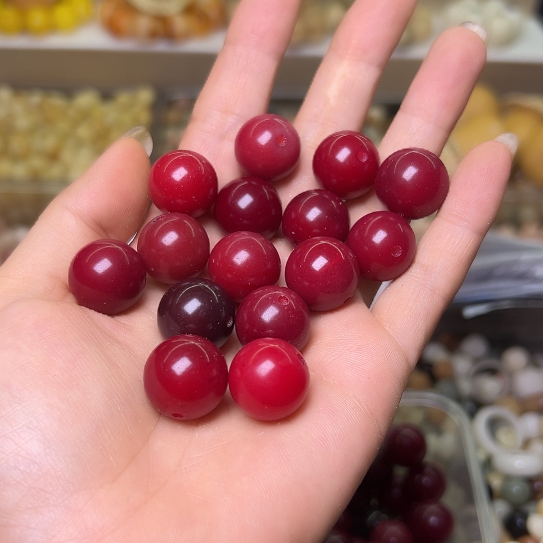 菩提根/象牙果手串瑕疵16红圆30颗