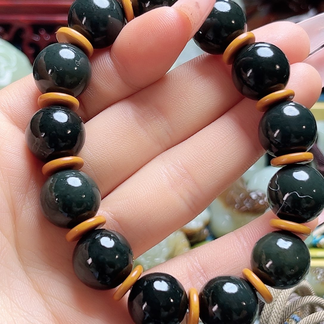 和田玉车挂未镶嵌