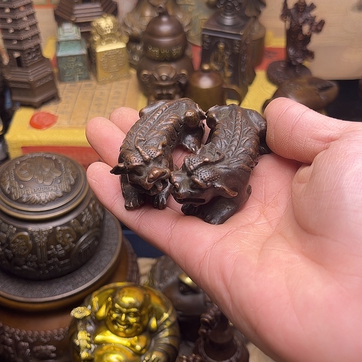 精美铜器点击下单