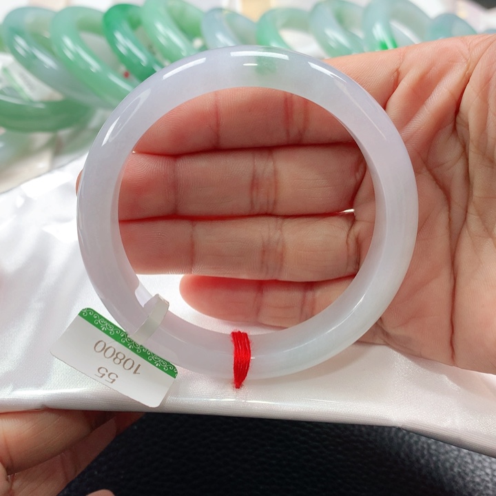 翡翠手镯未镶嵌55555656