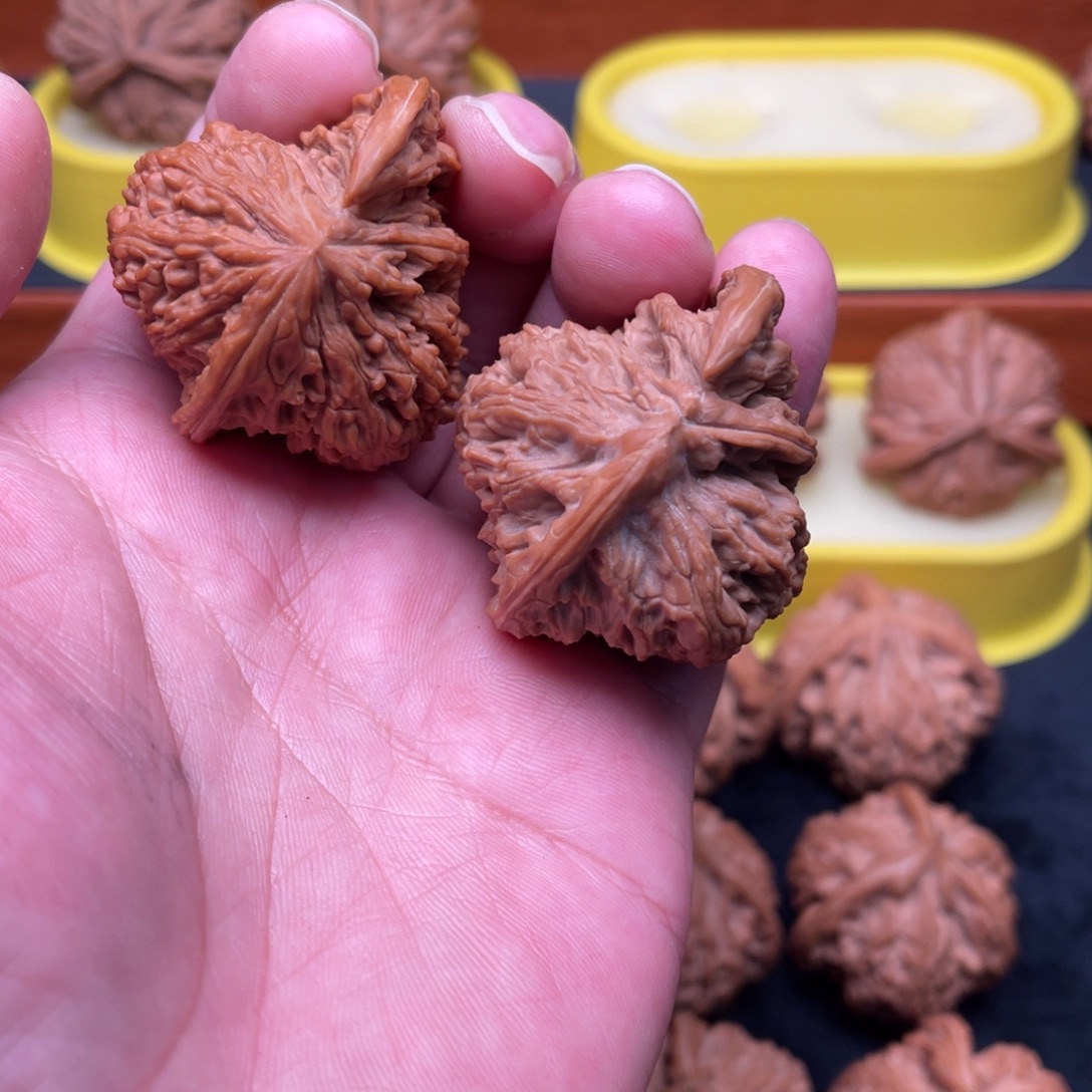 手串/手链核桃南疆石犀牛角望月