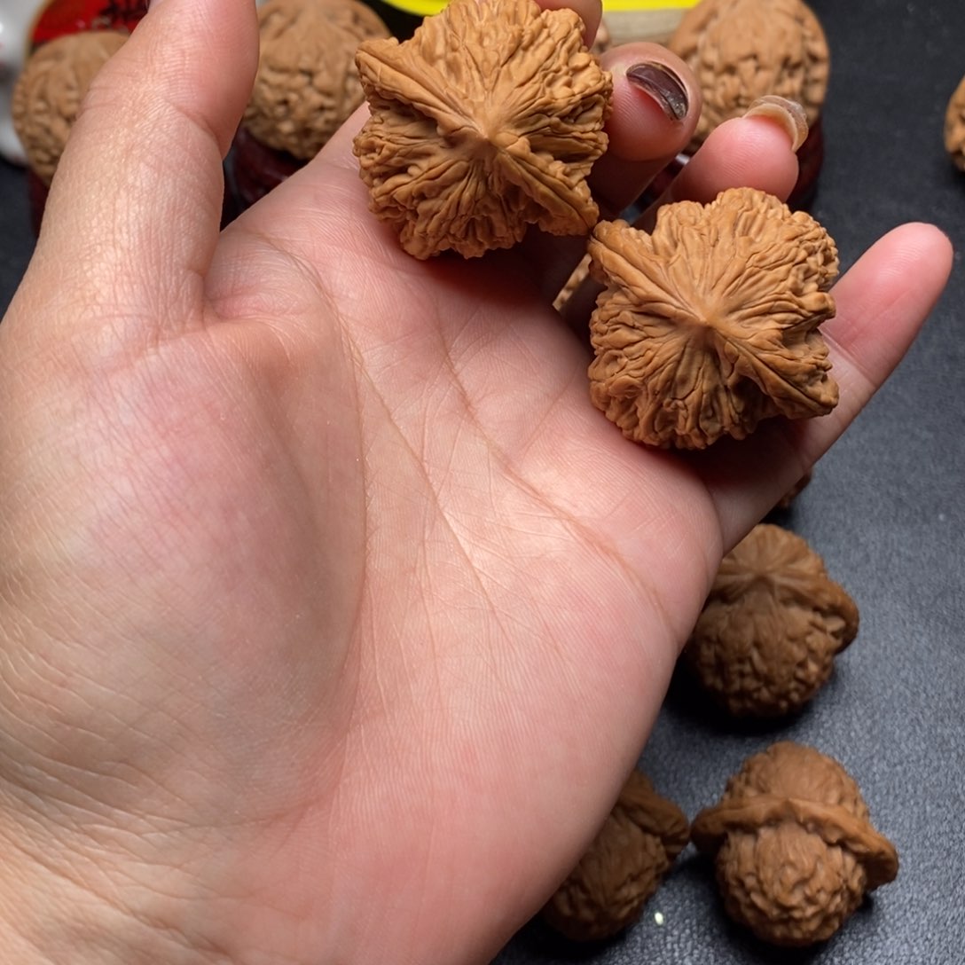 核桃文玩核桃，虎头40