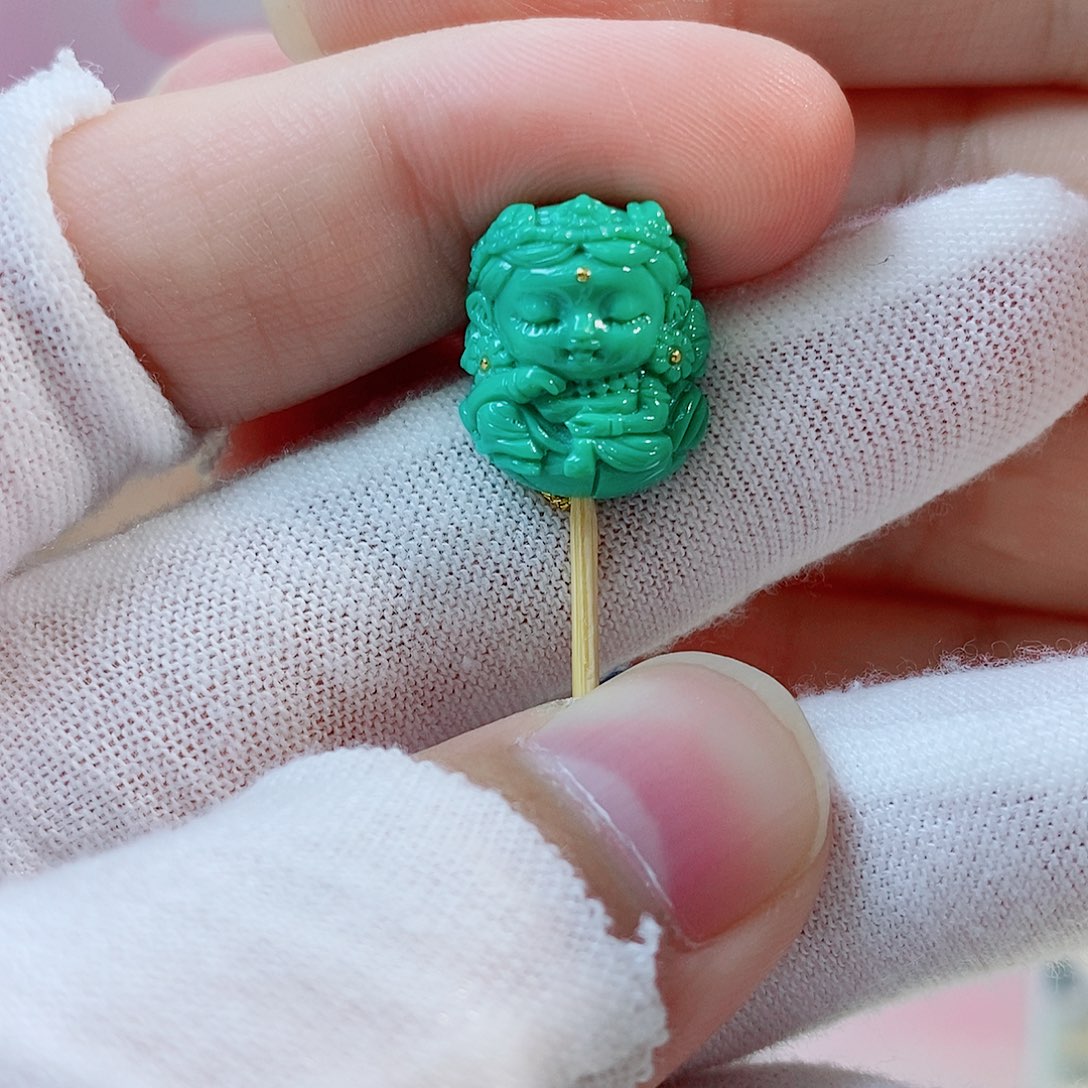 未镶嵌绿松石珠宝奇石