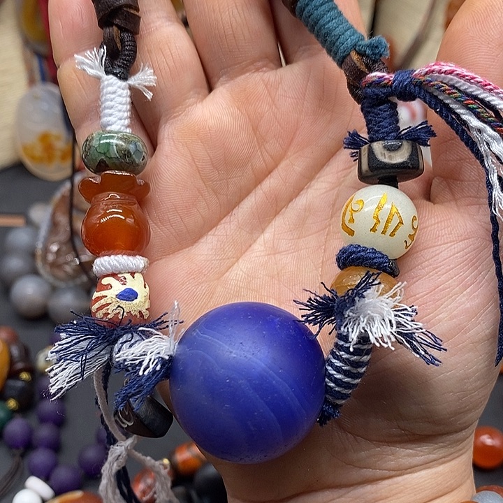 玛瑙/玉髓颈饰未镶嵌