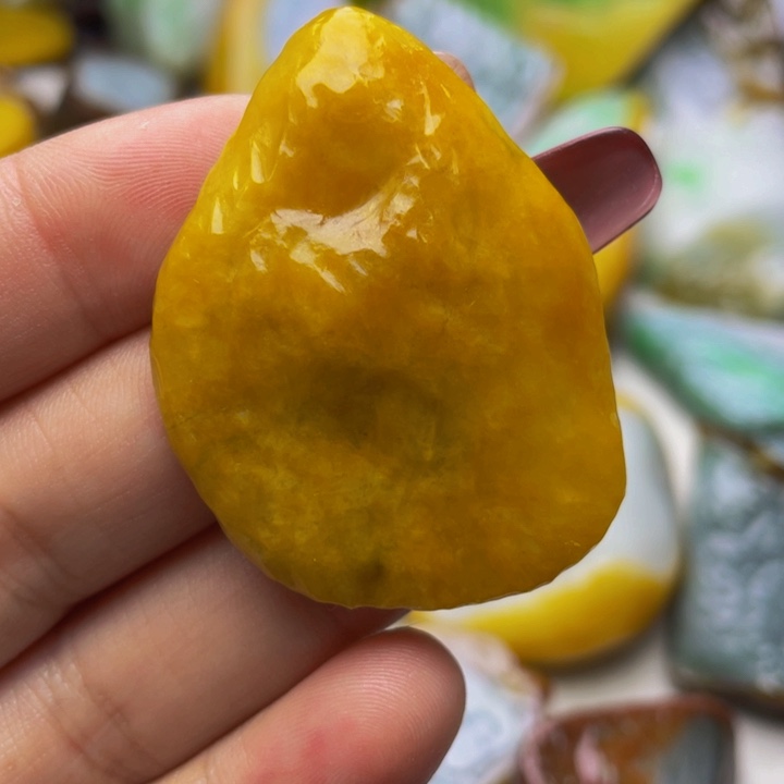 翡翠未镶嵌挂件翡翠