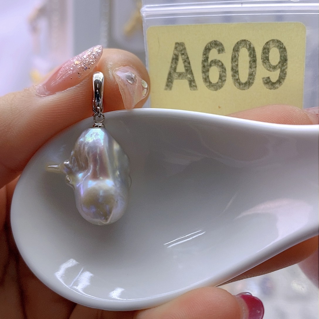 淡水珍珠颈饰银S925镶嵌